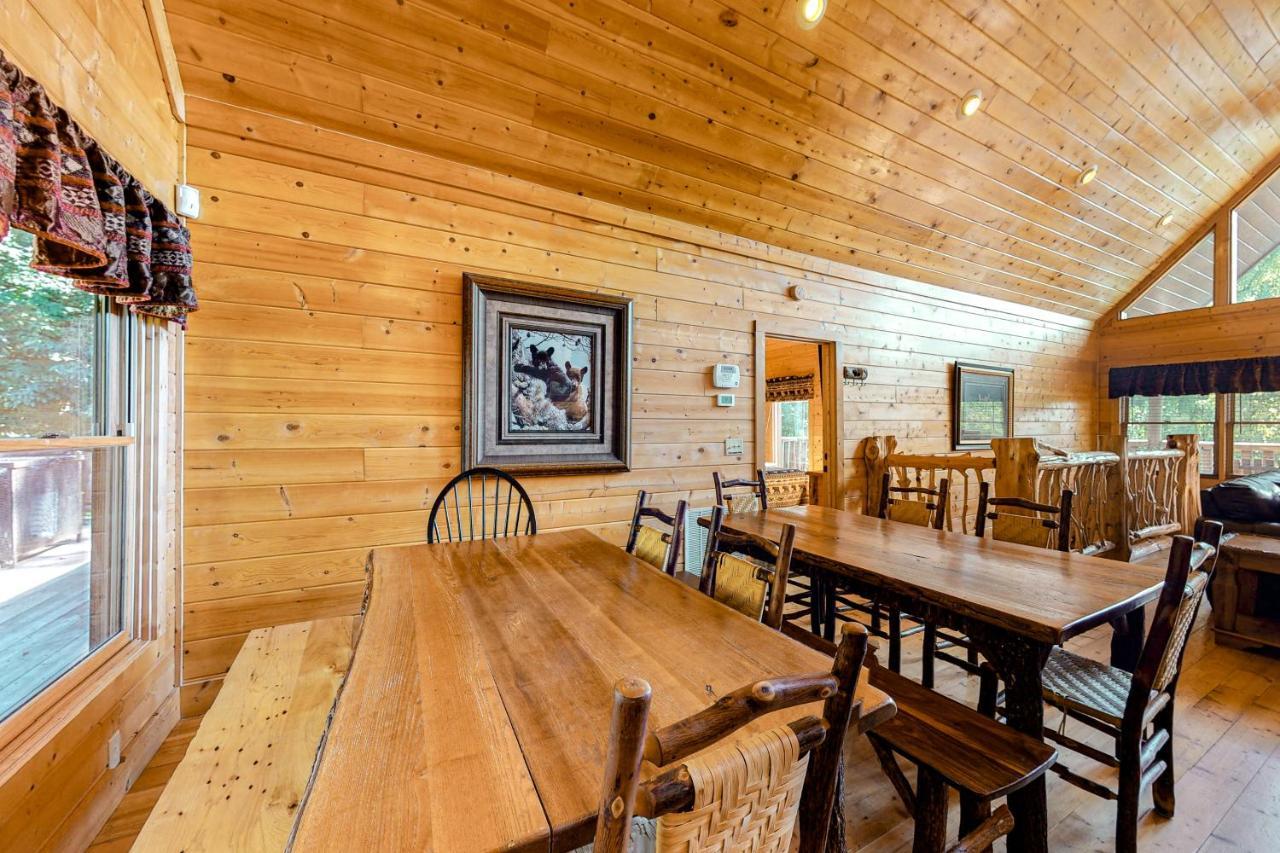 Edge Of The Park Lodge Sevierville Εξωτερικό φωτογραφία