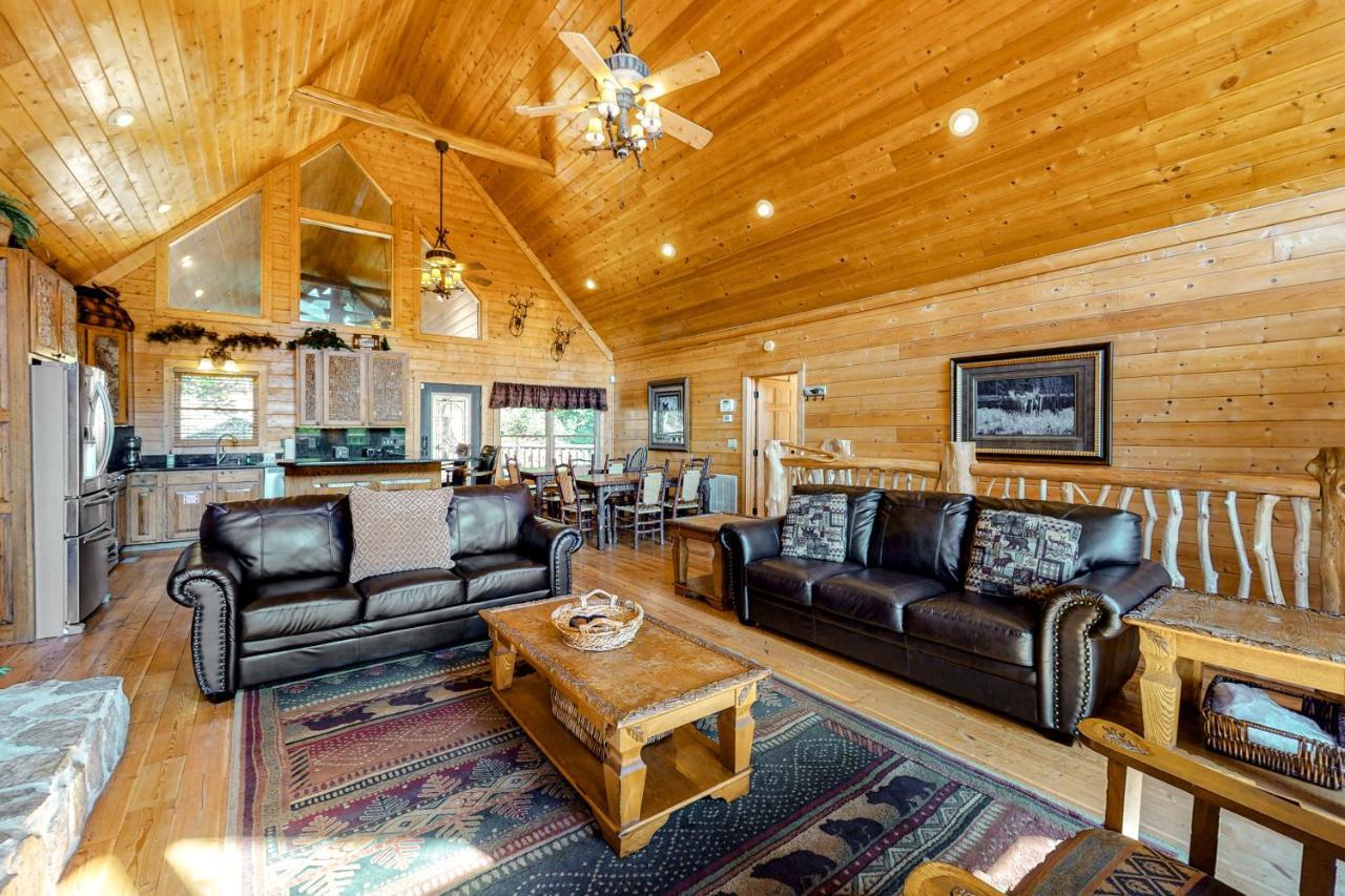 Edge Of The Park Lodge Sevierville Εξωτερικό φωτογραφία