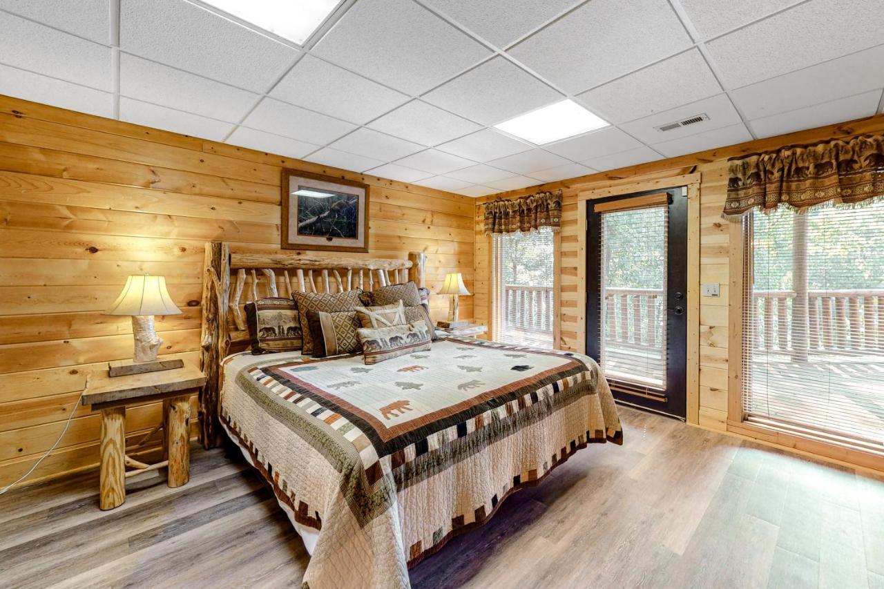 Edge Of The Park Lodge Sevierville Εξωτερικό φωτογραφία