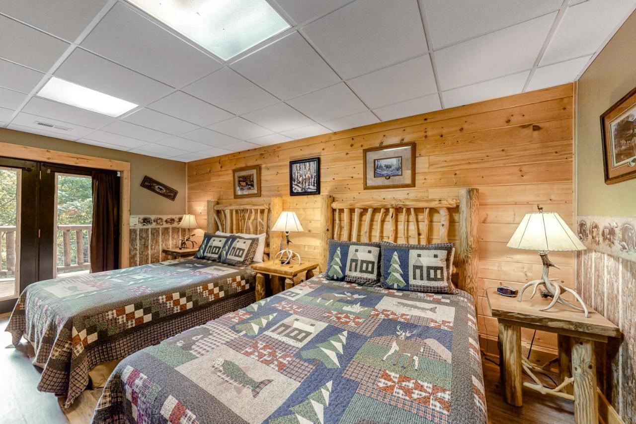 Edge Of The Park Lodge Sevierville Εξωτερικό φωτογραφία